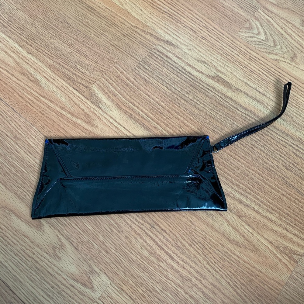 Le Muse Wristlet
